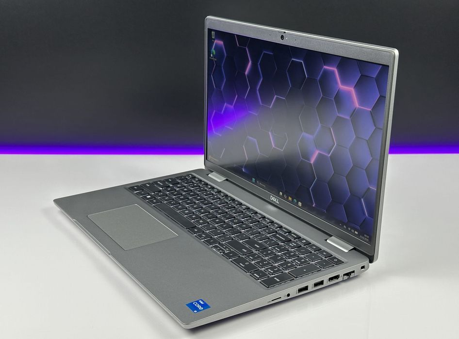 Laptop DELL Latitude 5520 | i5-1145G7 / FHD / US / gwarancja / FV 23%