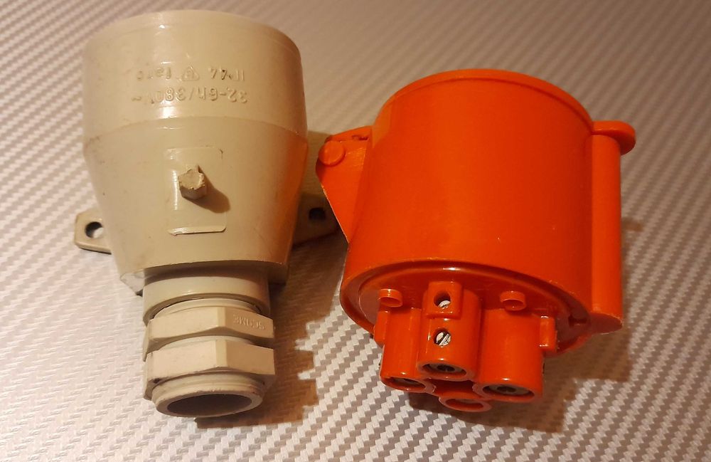 Gniazdo siłowe 3-fazowe 32A/380V FARO solidne styki