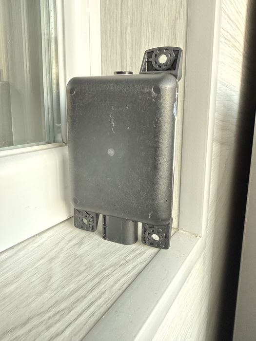 VAG Датчик контроля мертвой зоны задний 5Q0 907 686C