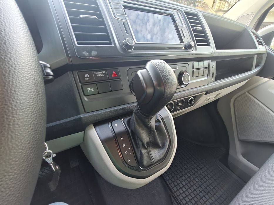 VW Transporter 2.0 TDI extra longa Auto DSG 9lug.