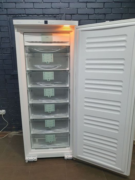 Морозильна камера преміум Liebherr Nofrost GN2302 Вибір 100шт Гарантія