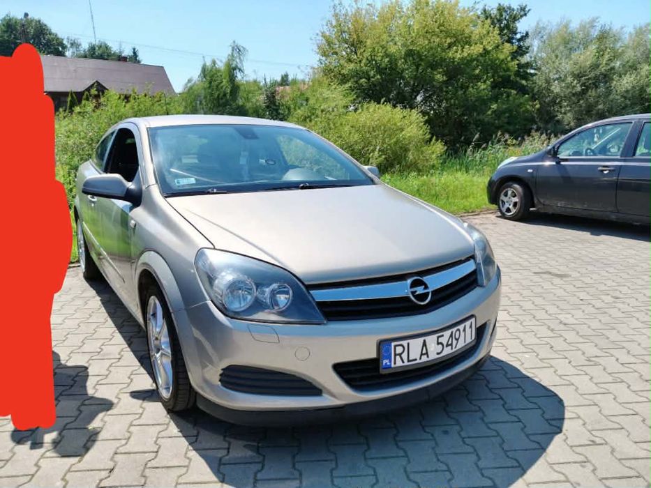 Opel Astra H GTC