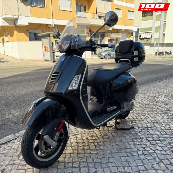Piaggio Vespa  GTS Supersport 300