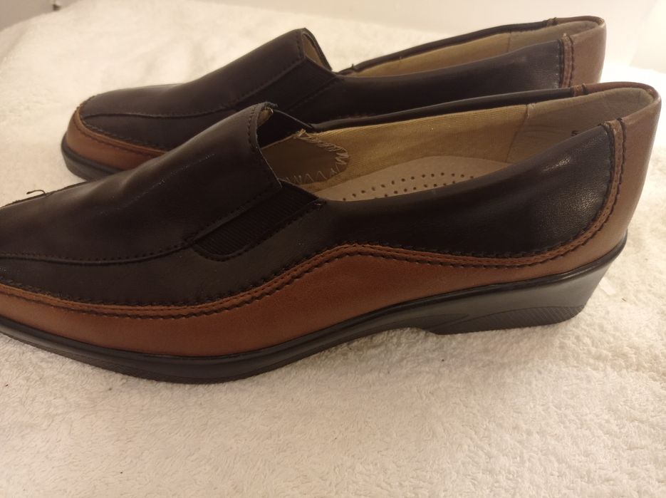 Nowe, skórzane buty, mięciutkie, R 38