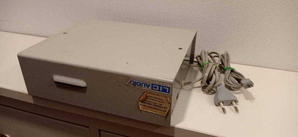 Przedwzmacniacz słuchawkowy LIC AUDIO UNIVOX 36B