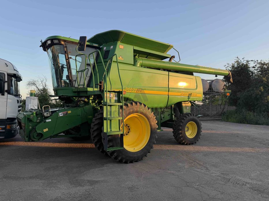 Комбайн Джон Дір 9660 СТС John Deere 9660STS