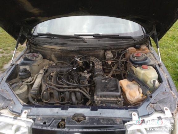 Ваз 2110 мотор 16клапанний срочно ціна договірна