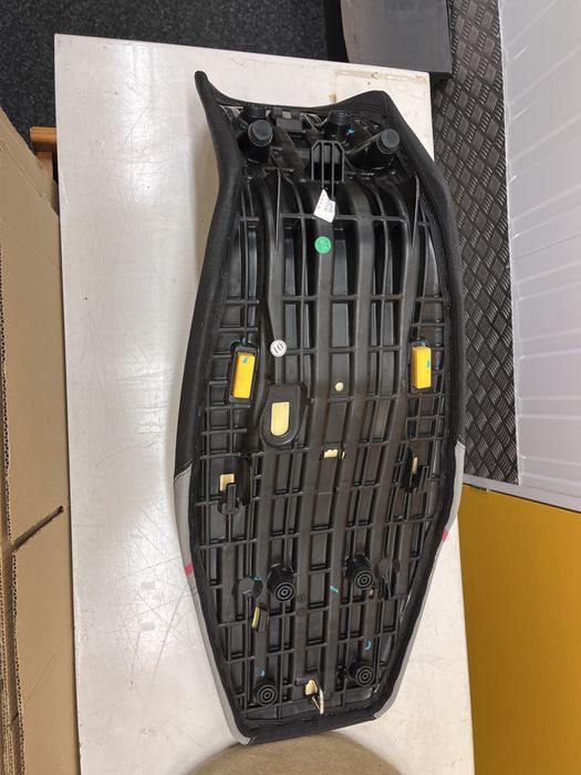 Banco original CF MOTO 450 MT