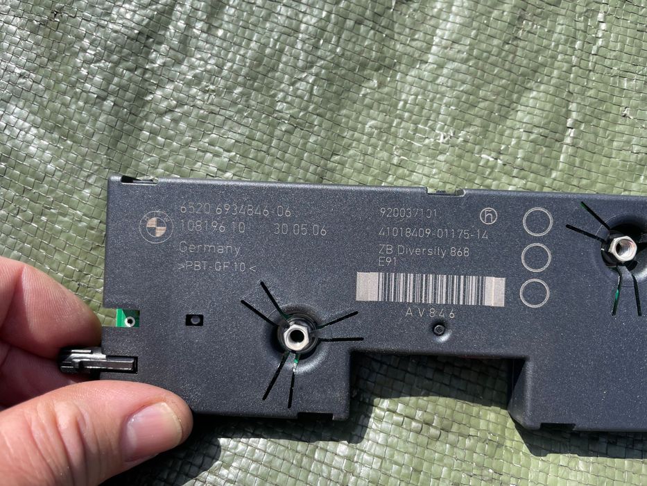 Moduł Diversity wzmacniacz BMW E91 6934846 Ori OEM