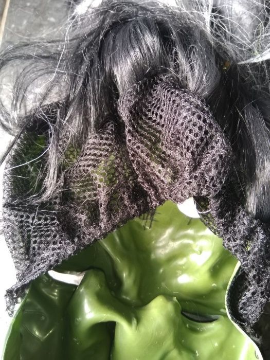 Máscara “Velho com Cara Verde e Cabelo”, em silicone – Carnaval e Hall