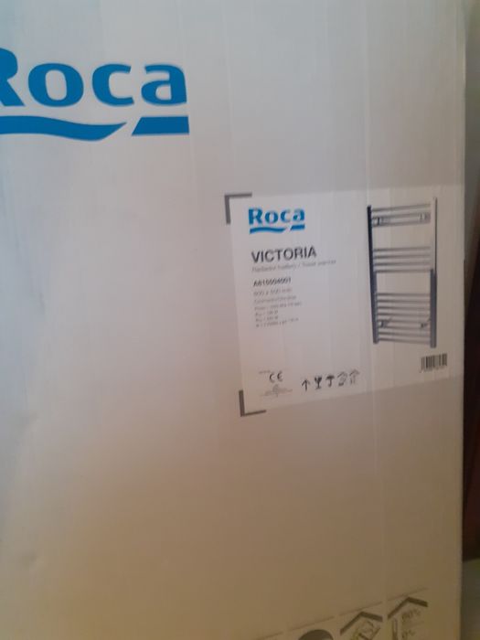 Toalheiro eletrico Victoria 800x 500mm Roca