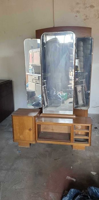 Toaletka stara do renowacji