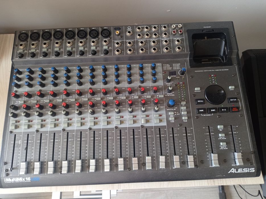 Kolumny Alto Ts 212, Mikser Alesis