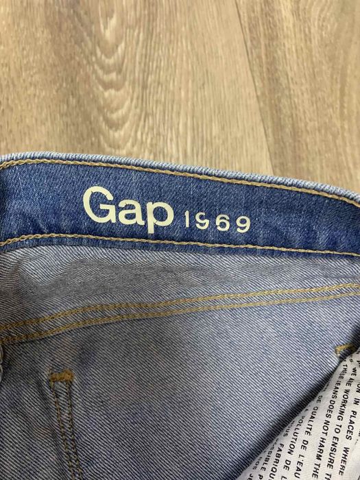 Джинсы Gap светлые