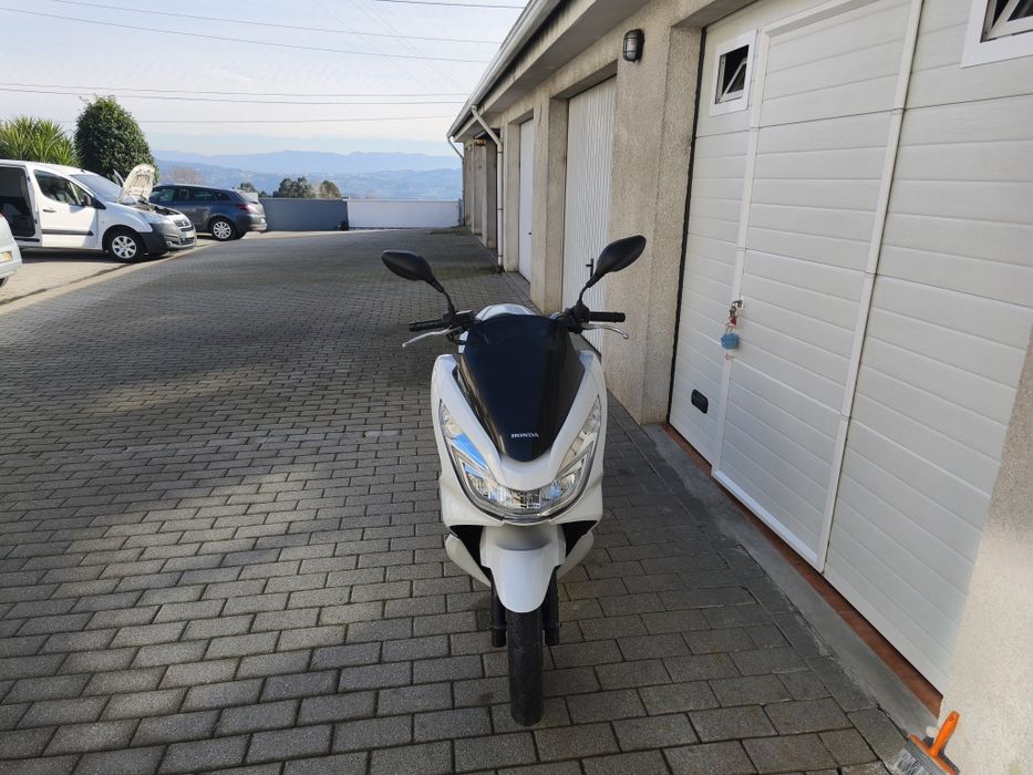 Vendo honda pcx 2016