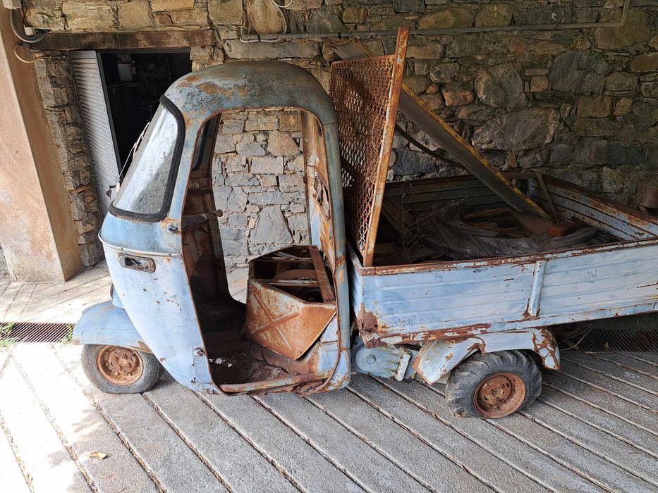 Piaggio ape ad1