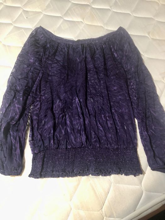 Uma  tunica nova varias pecas , e 1 vestidos novo ver fotos