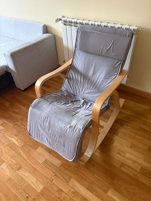 Rocking chair with leg extension