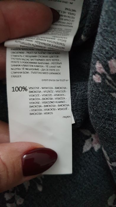 Sukienka z wiskozy RESERVED rozmiar 42