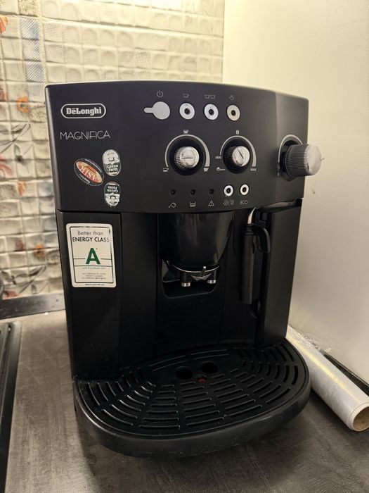 Кавомашина DeLonghi Magnifica S