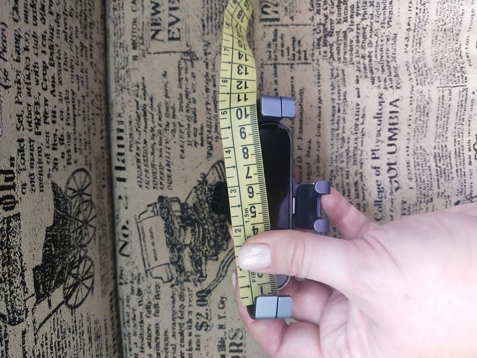 Тримач для телефону в магину