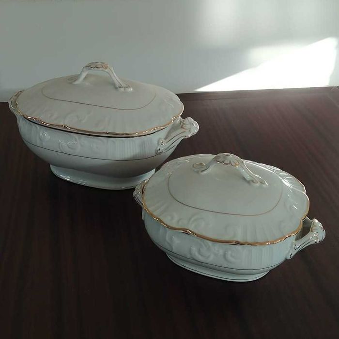 Selling Vista Alegre Dinner Service64751300765953121
