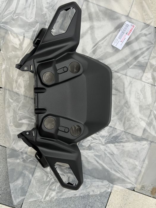 Nowa oryginalna osłona licznika wypełnienie Yamaha xmax 125 lub 300