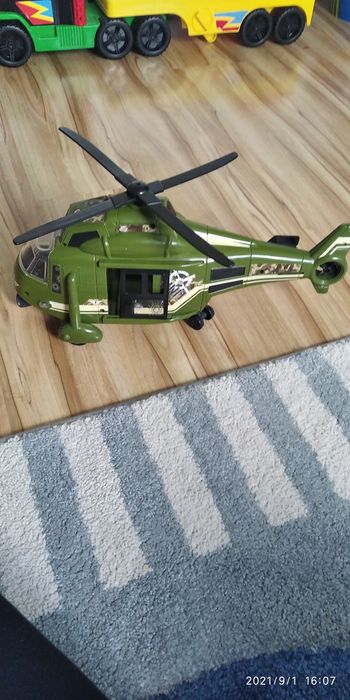 Helikopter wojskowy ratowniczy ratunkowy Dickie