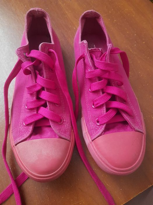 Кеди,макасини,конверси