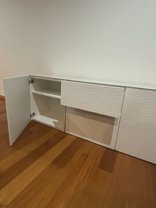 Comoda branca 1.80 x 40