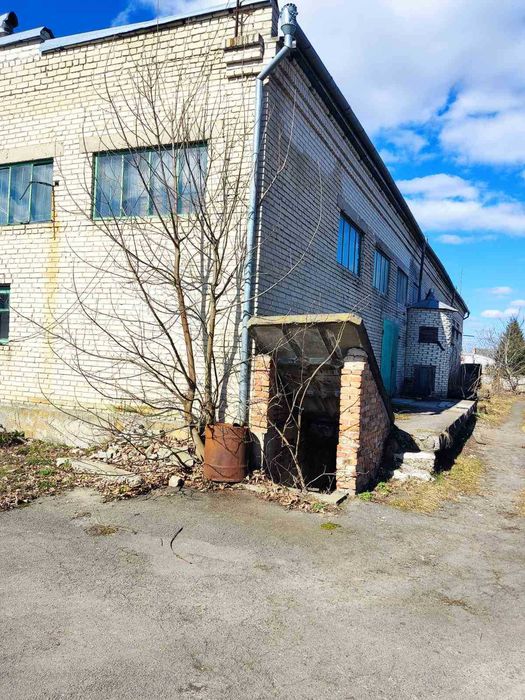Продаж складу з обладнанням в м.Устилуг