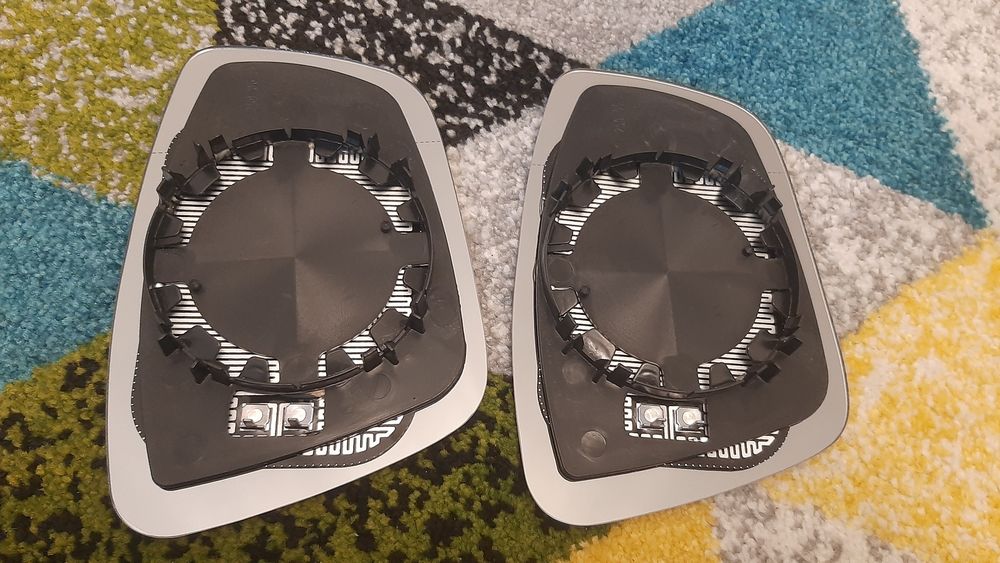 Зеркало, вкладыш левое,правое на VW Passat Пассат b7 jetta с обогревом