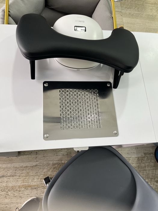 Оренда місця для майстра манікюру