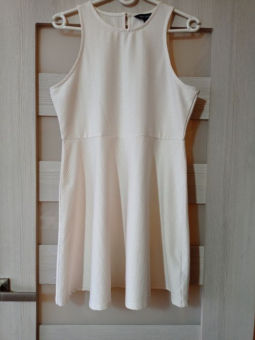 Śliczna sukienka kremowa/ecru New Look roz. 42