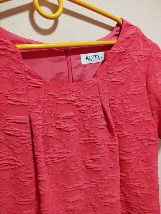Elegancka sukienka rozmiar 44/46