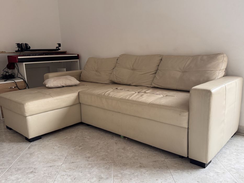 Moveis de casa Tv sofá e cadeirão