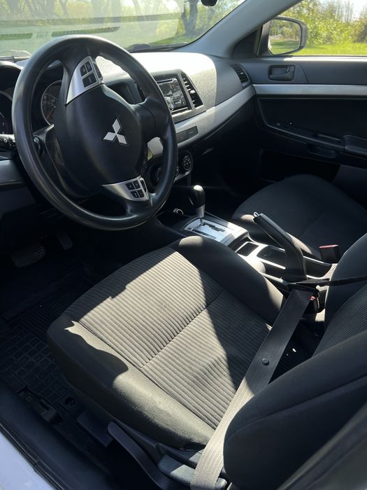 mitsubishi lancer x