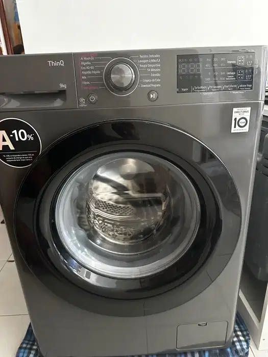 Máquina de lavar nova
