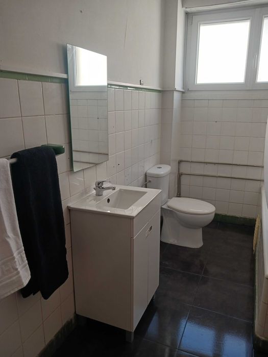 Arrenda- se T3/€750,00 perto do Instituto Pedro Nunes e ISEC