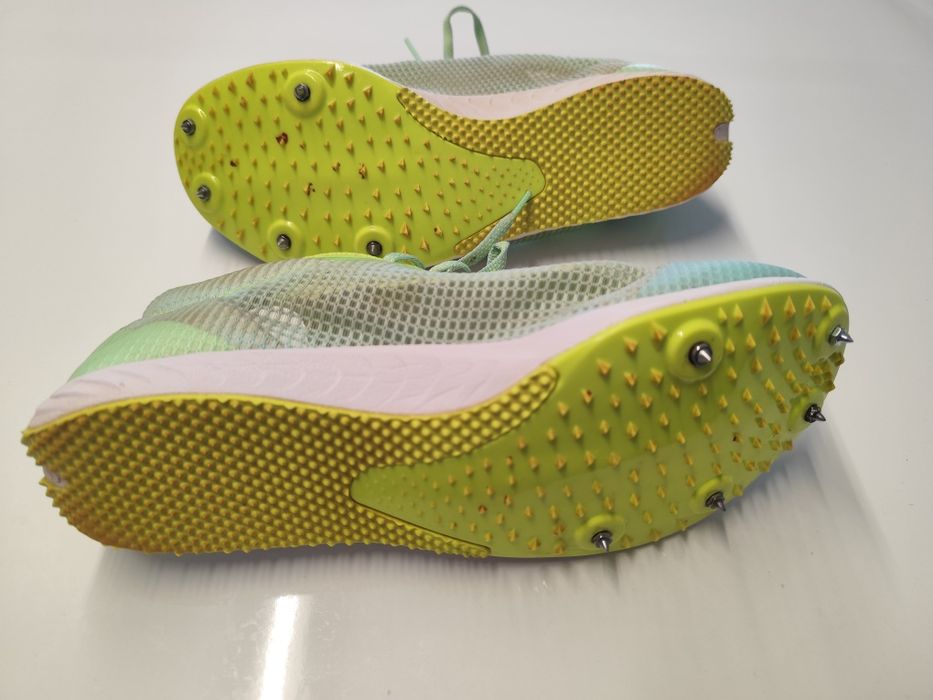 Sapatilhas de Bicos KipRun (Tam. 40)