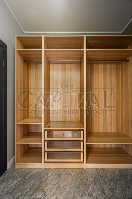 Оренда будинку в жк "Riverside Family Club" на березі Дніпра