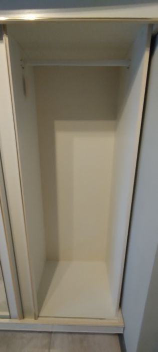 Szafa przesuwna 3 drzwiowa