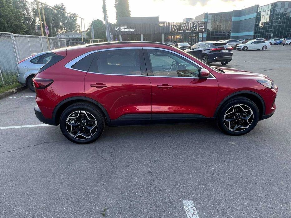 Продам Ford Escape Hybrid 2026 модельного года