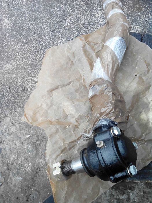 Рулевая  поперечная тяга Камаз 4310.