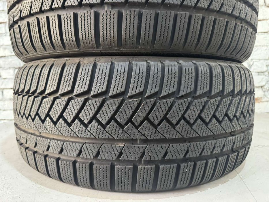 Зимові шини CONTINENTAL 235/45 r17