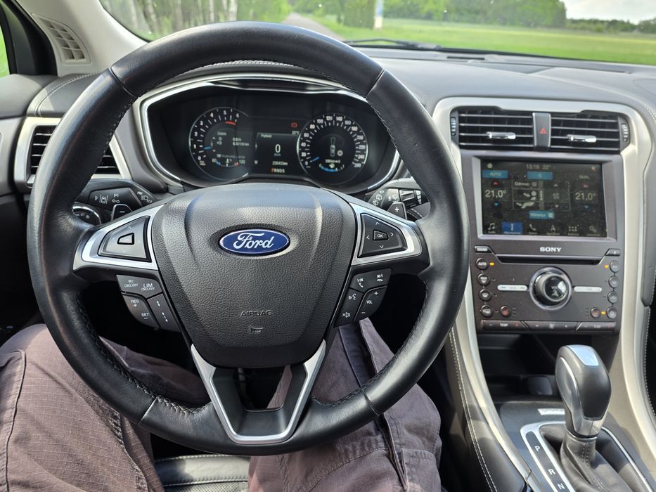Sprzedam Ford Mondeo Vignale 2018r.
