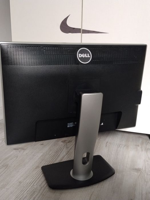 Monitor DELL 24'