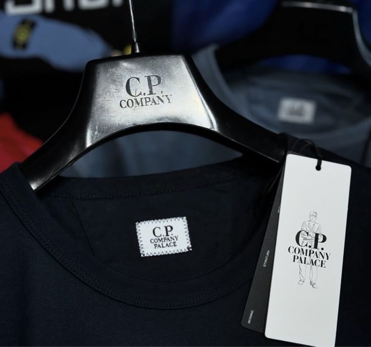 футболка C.P. COMPANY X PALACE '025