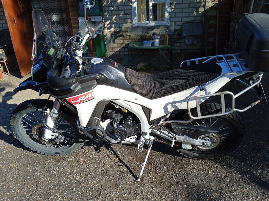 продам мотоцикл лонсін 250
