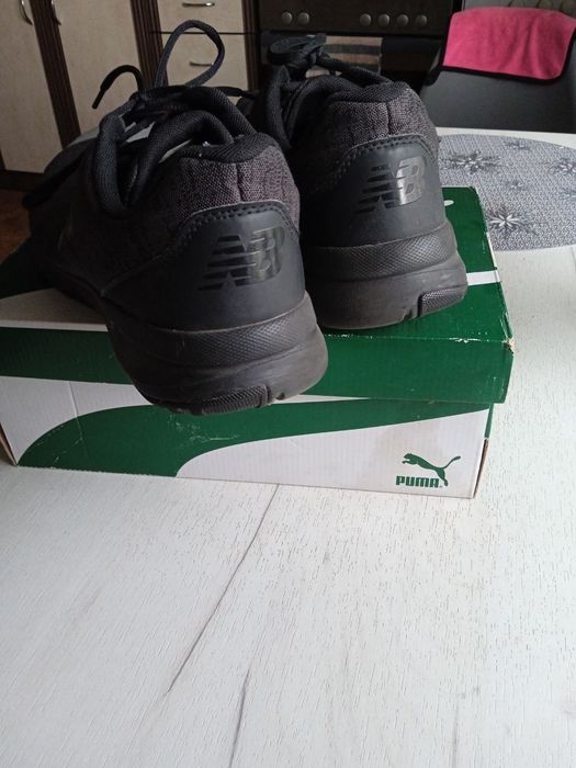 кросівки New Balance